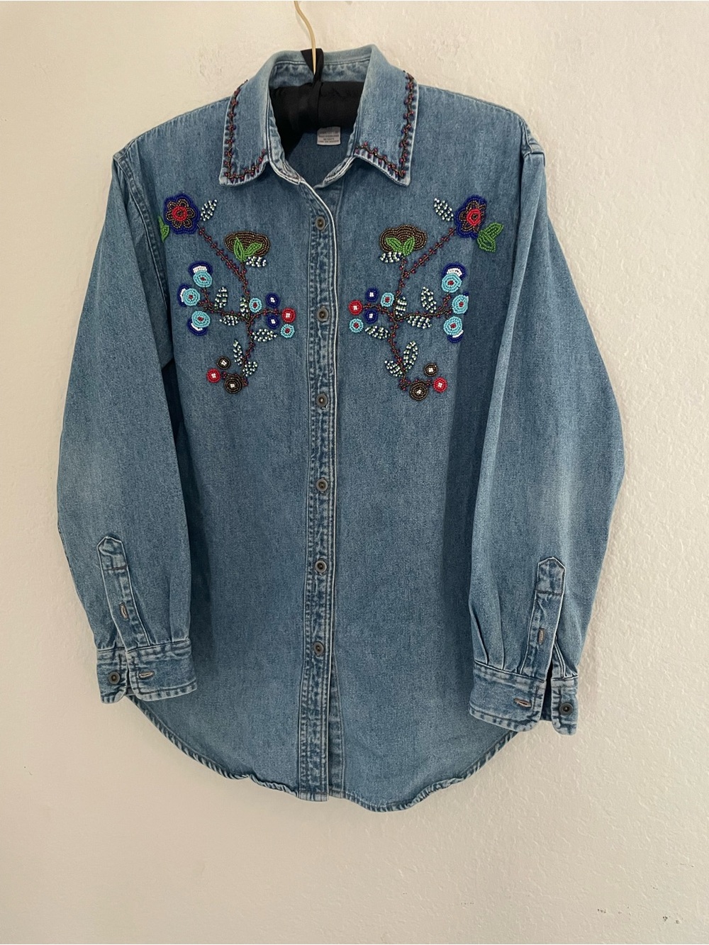 Vintage Petite Sophisticate Denim Shirt S Beaded Floral 100% Cotton Hong Kong